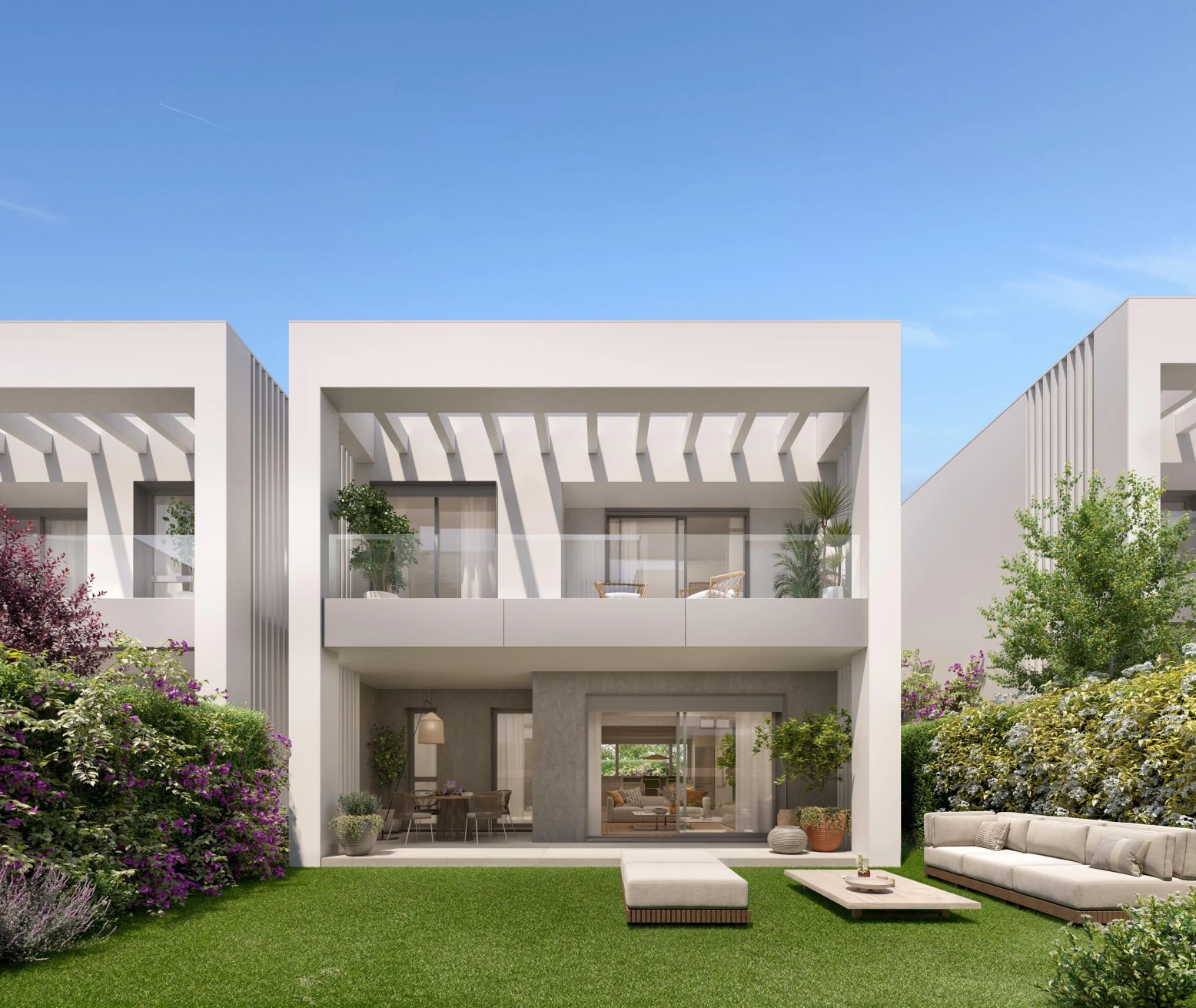 Beachside Semi-Detached Houses with Gardens