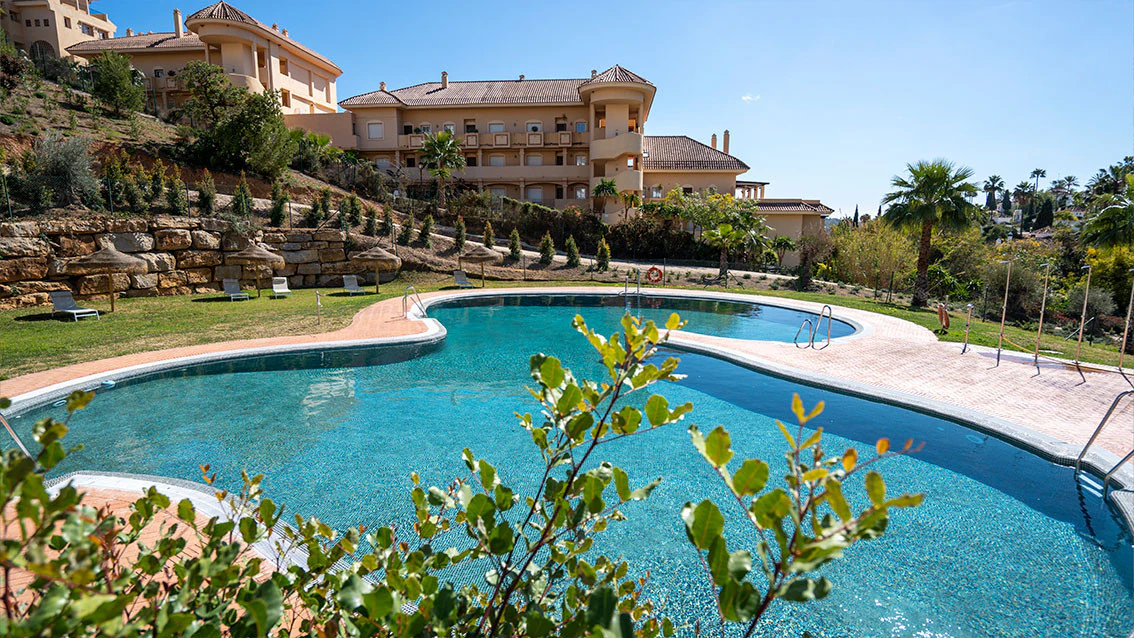 Key-Ready Apartments with Sea Views