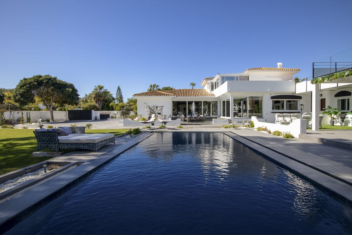 Detached Villa in Estepona