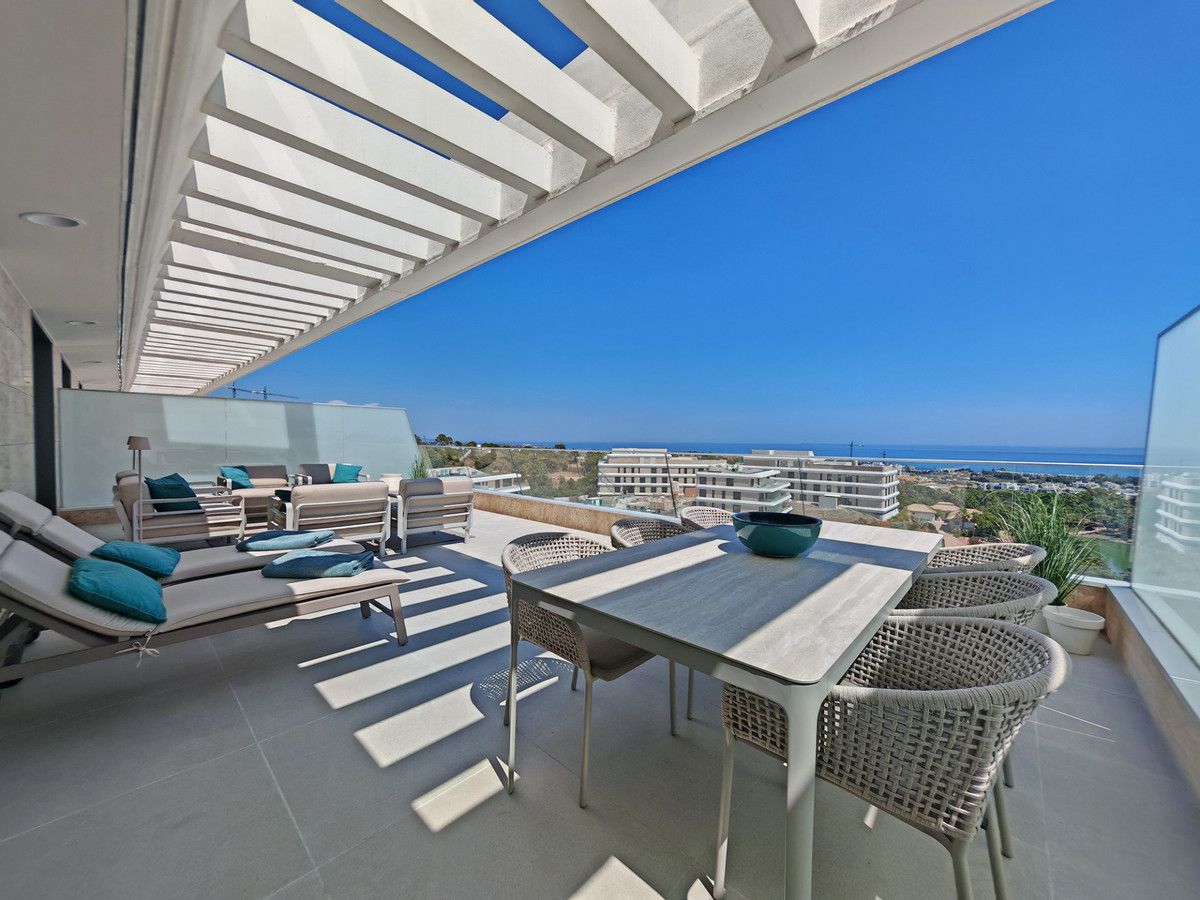 Middle Floor Apartment in Selwo