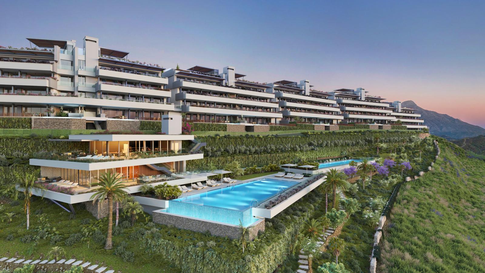 Luxury Apartments with Panoramic Views · Photo 4