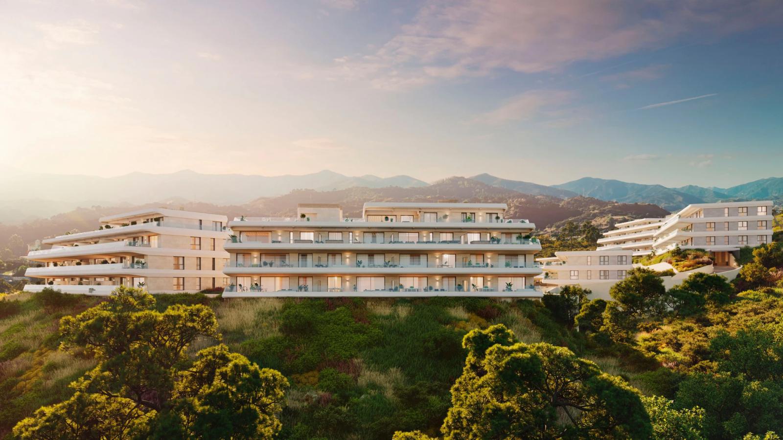 Luxury Apartments with Panoramic Views · Photo 17