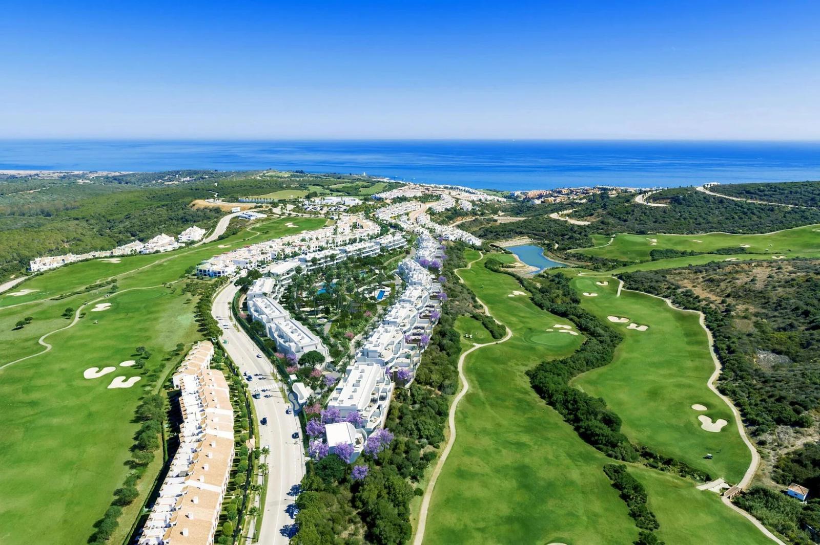 Golf Apartments with a Tropical Garden · Photo 20