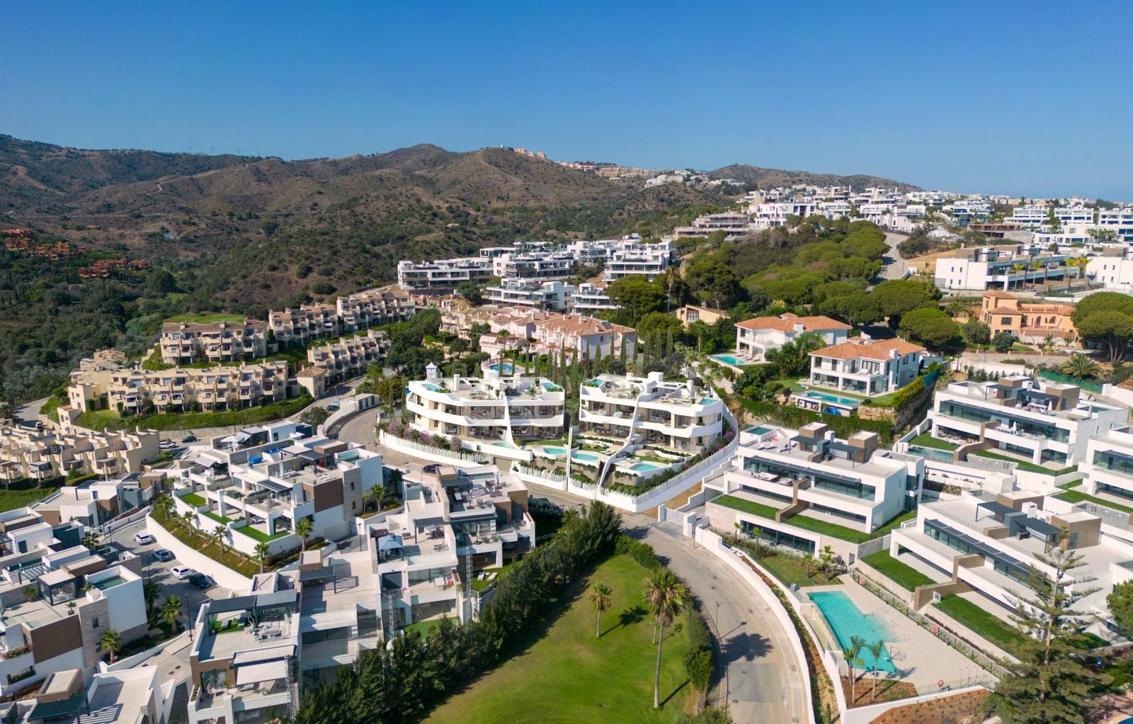 Luxury Apartments with Private Pool · Photo 12