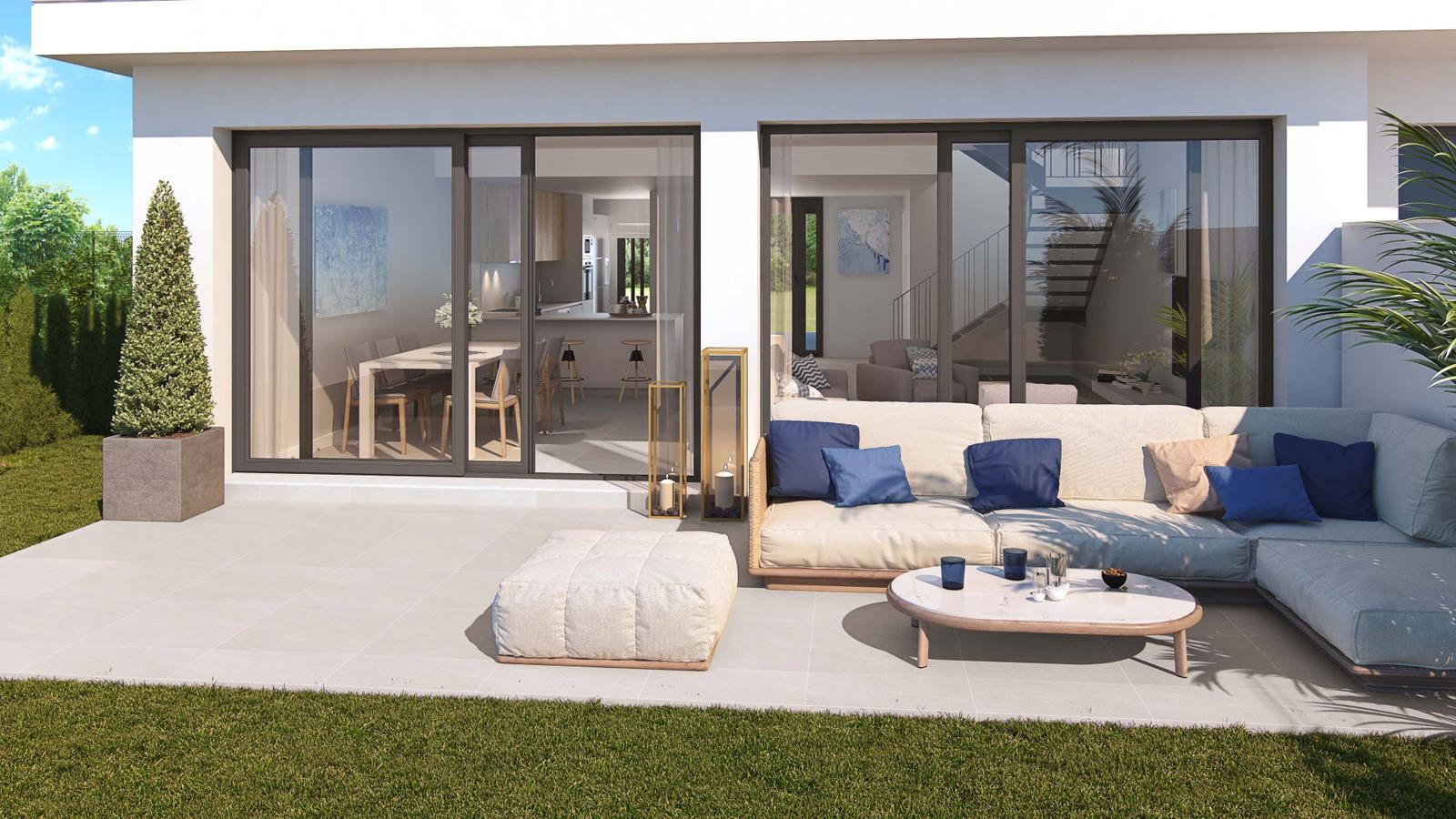 Frontline Golf Townhouses with Gardens · Photo 5