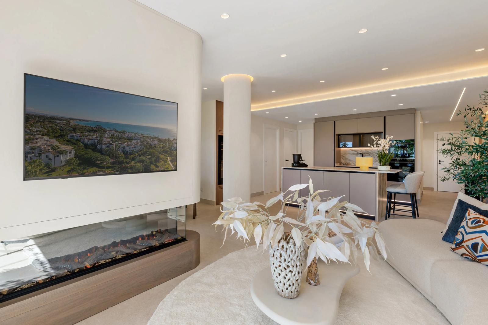 Beachfront Apartment with Private Garden, Estepona