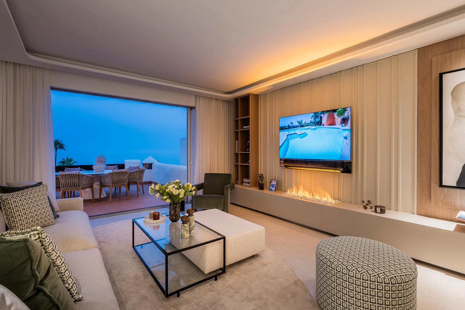 Beachfront Penthouse with Rooftop Terrace · Photo 60