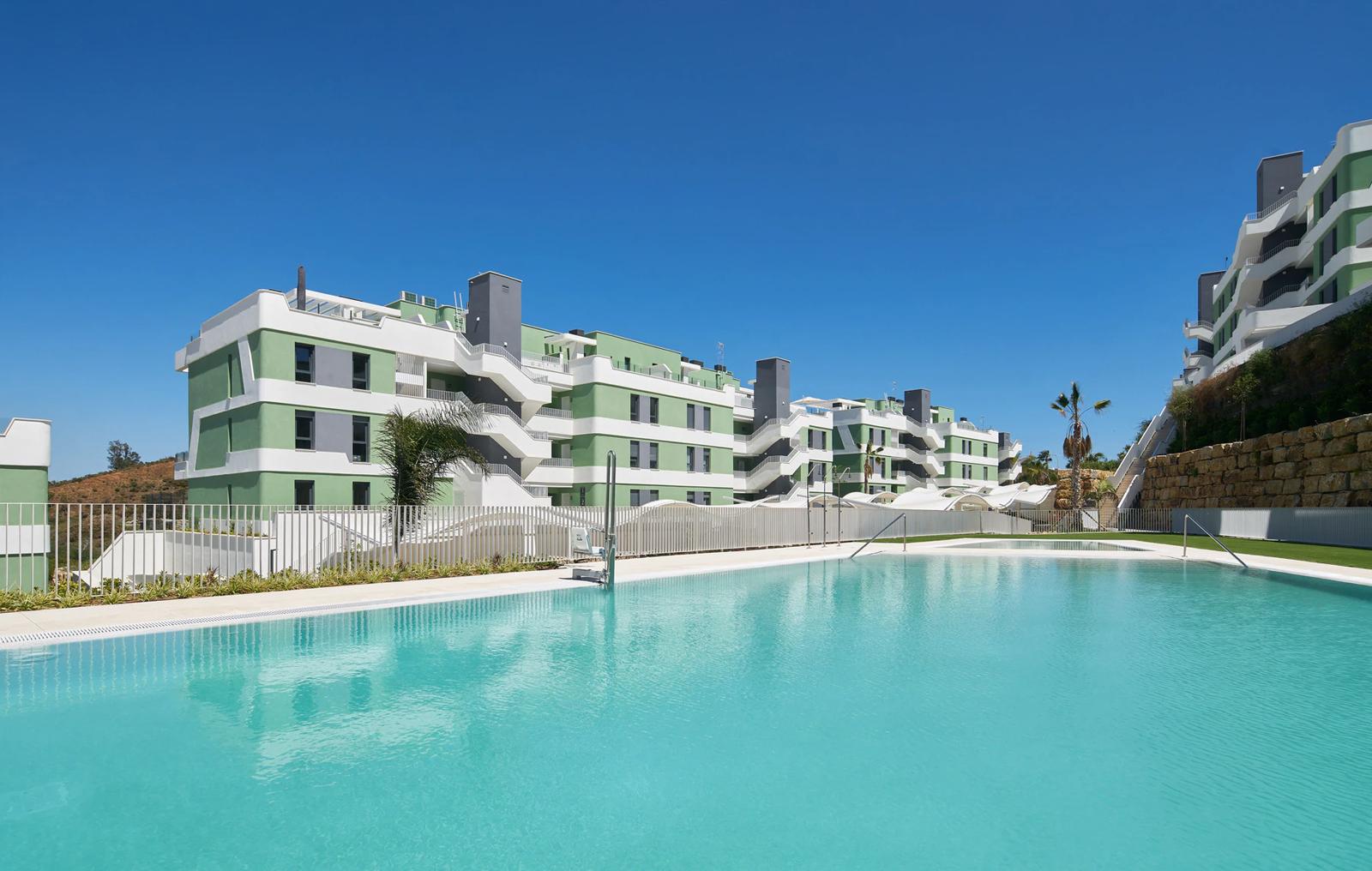 Frontline Golf Apartments with Sea Views, Mijas