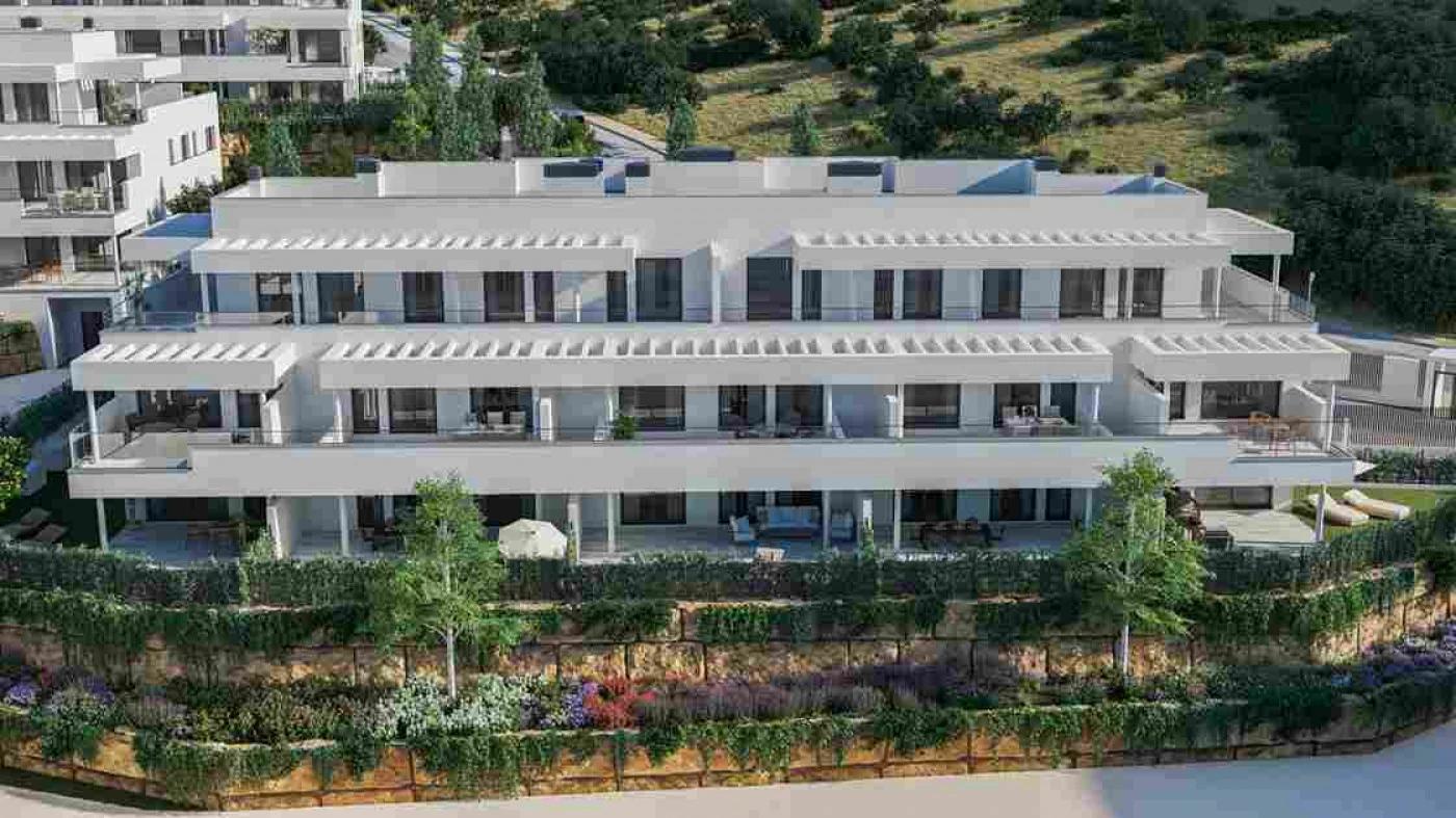 Apartments with Sea and Mountain Views · Photo 3