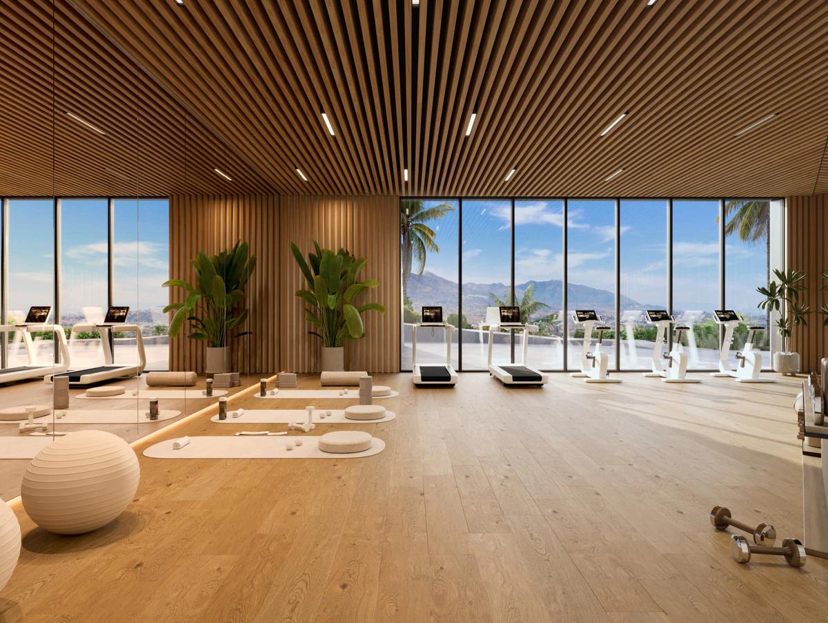 Frontline Golf Apartments · Photo 3