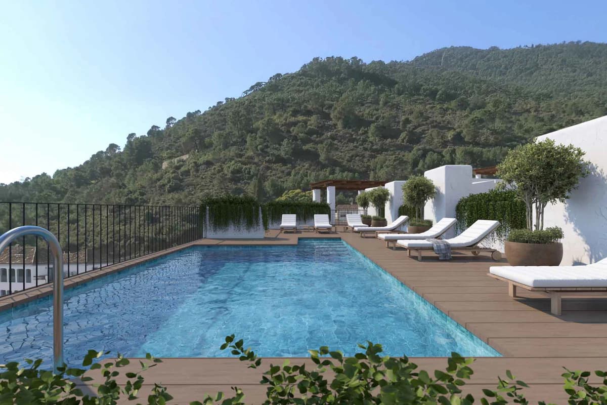Apartments with a Rooftop Pool, Benahavís