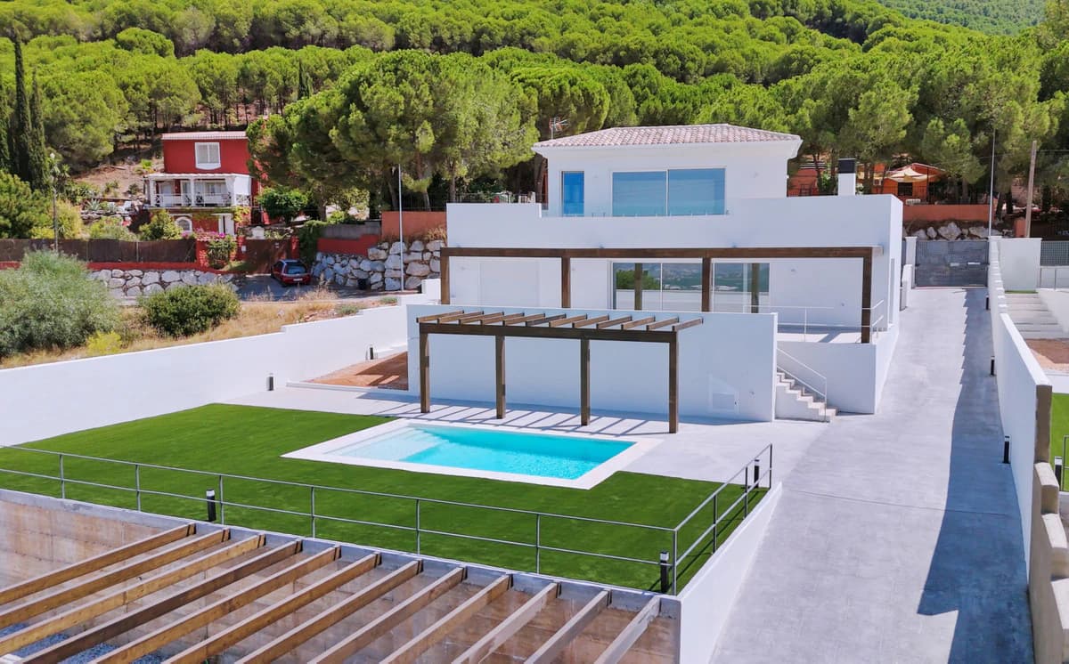 Villas with Private Pools, Alhaurín de la Torre