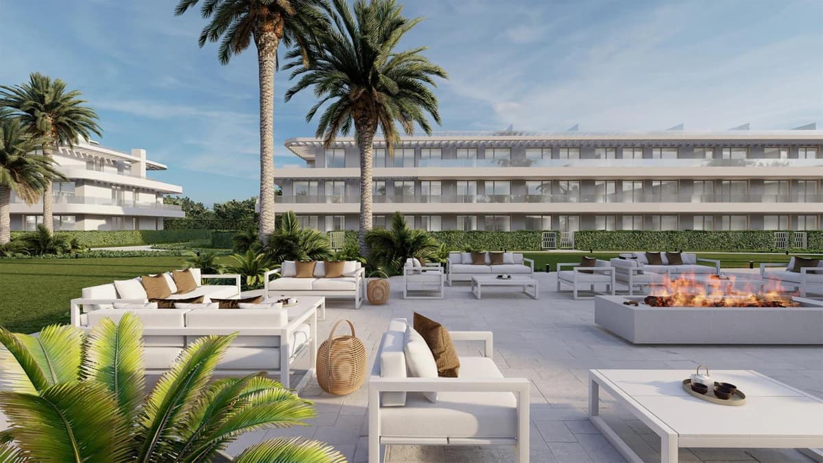 Apartments with an 800 m² Saltwater Pool · Photo 2