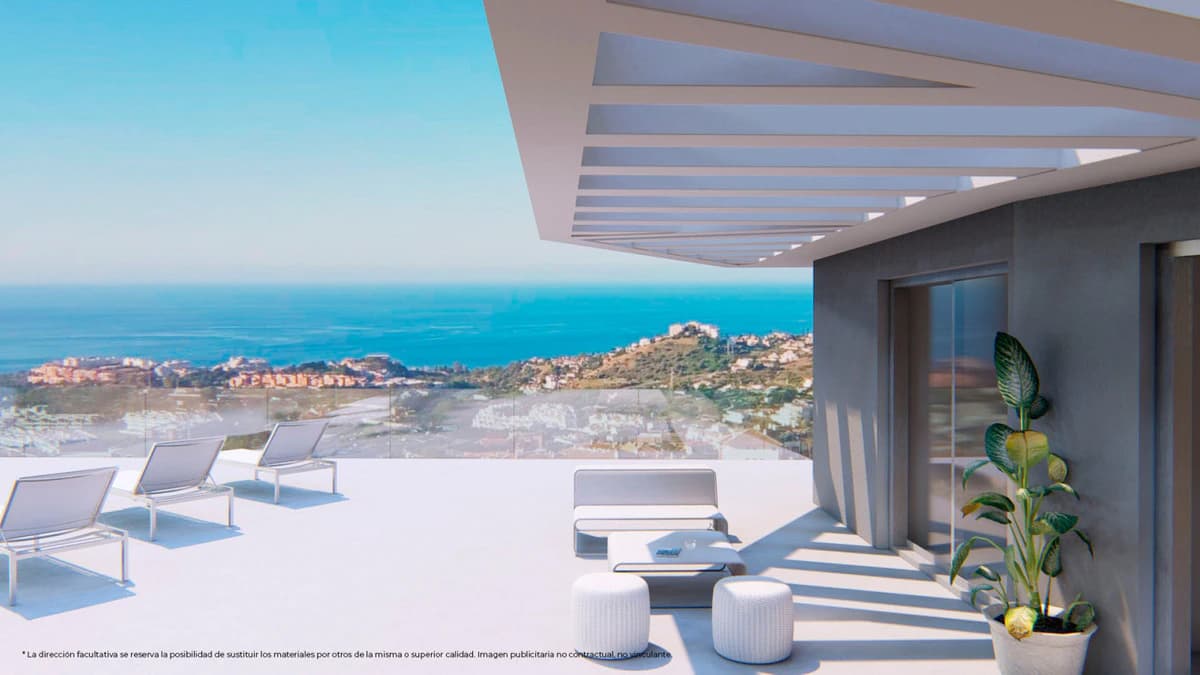 Apartments with Panoramic Sea Views, Benalmádena