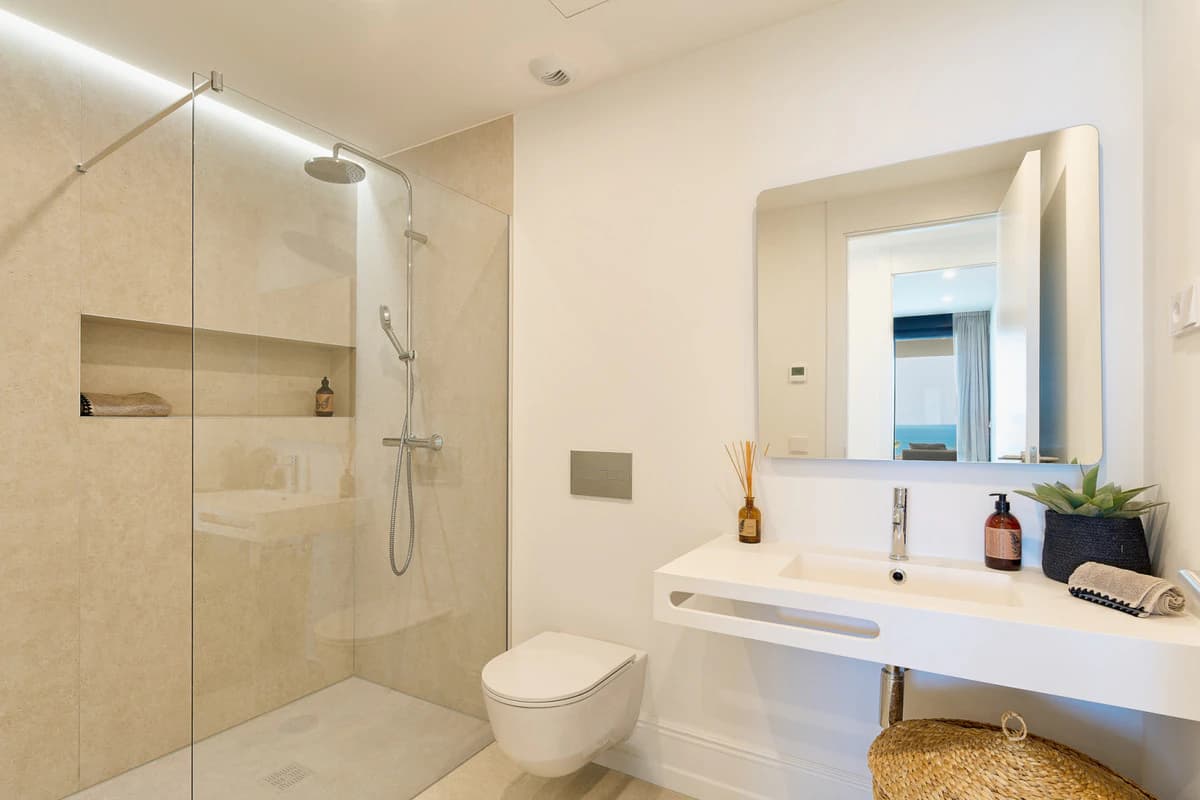 Apartments with Sea Views · Photo 44