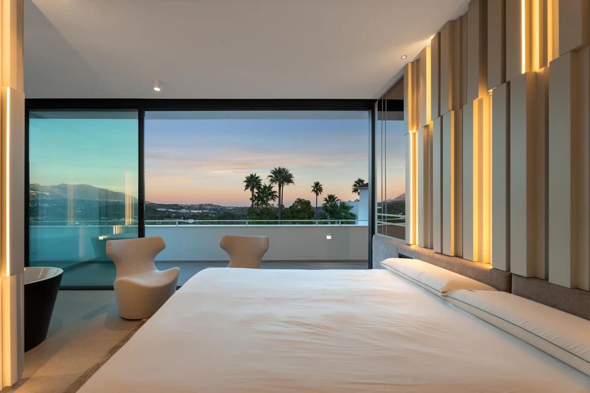 Villas with Expansive Private Gardens · Photo 47
