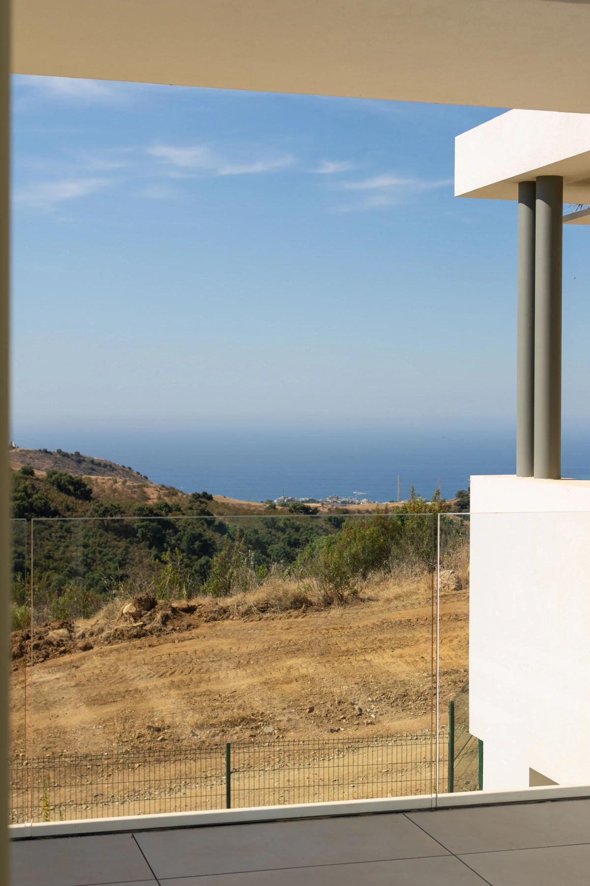Beachside Apartments with Nature Trails · Photo 25