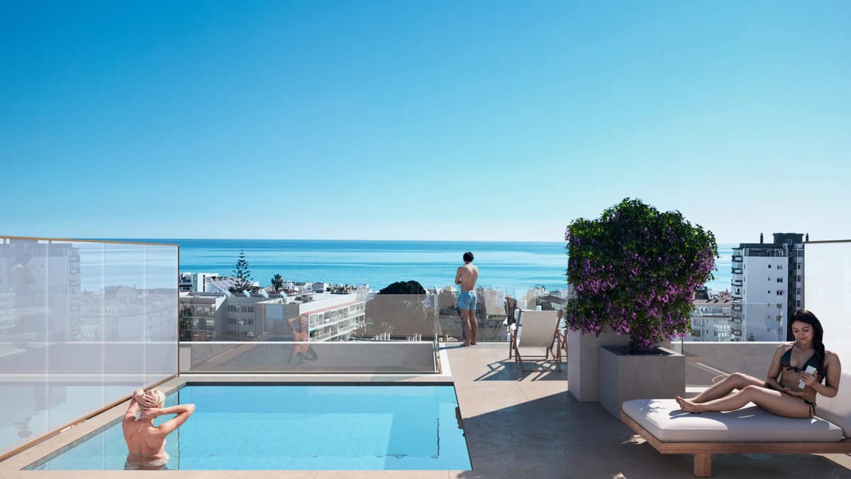 Apartments Near Golf with Private Gardens, Torremolinos