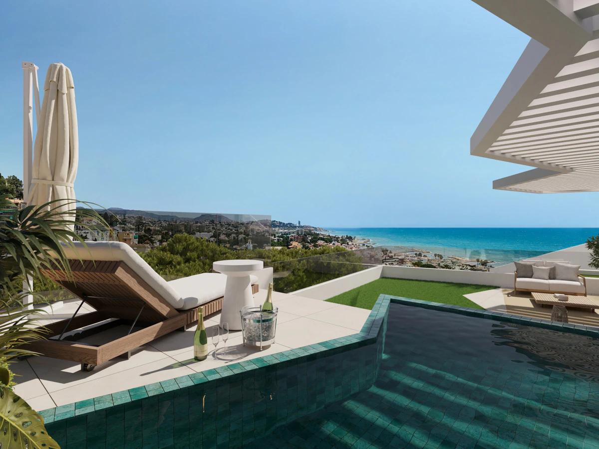 Beachside Apartments and Villas with Private Pools, Málaga