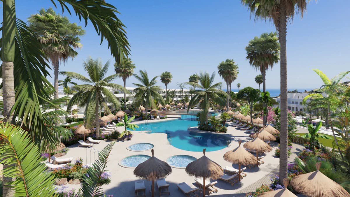 Frontline Golf Apartments with Sea Views · Photo 2