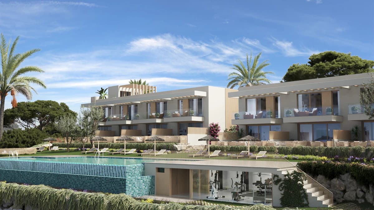 Townhouses with Large Terraces and Gardens, Manilva