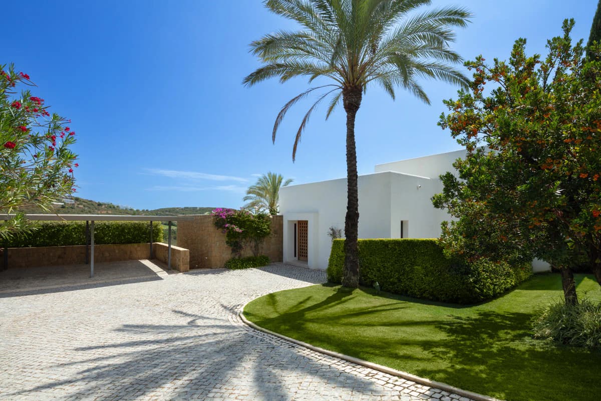 Villas with Private Pools · Photo 17