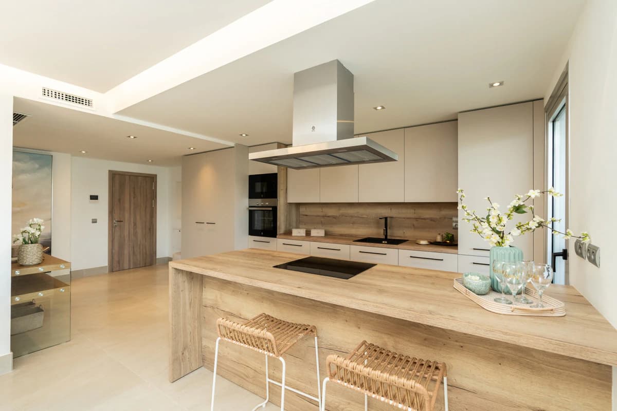 Apartments with Large Terraces and Pool, La Cala Golf