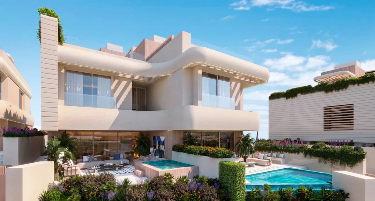 Beachside Villas with Private Pools, Marbella