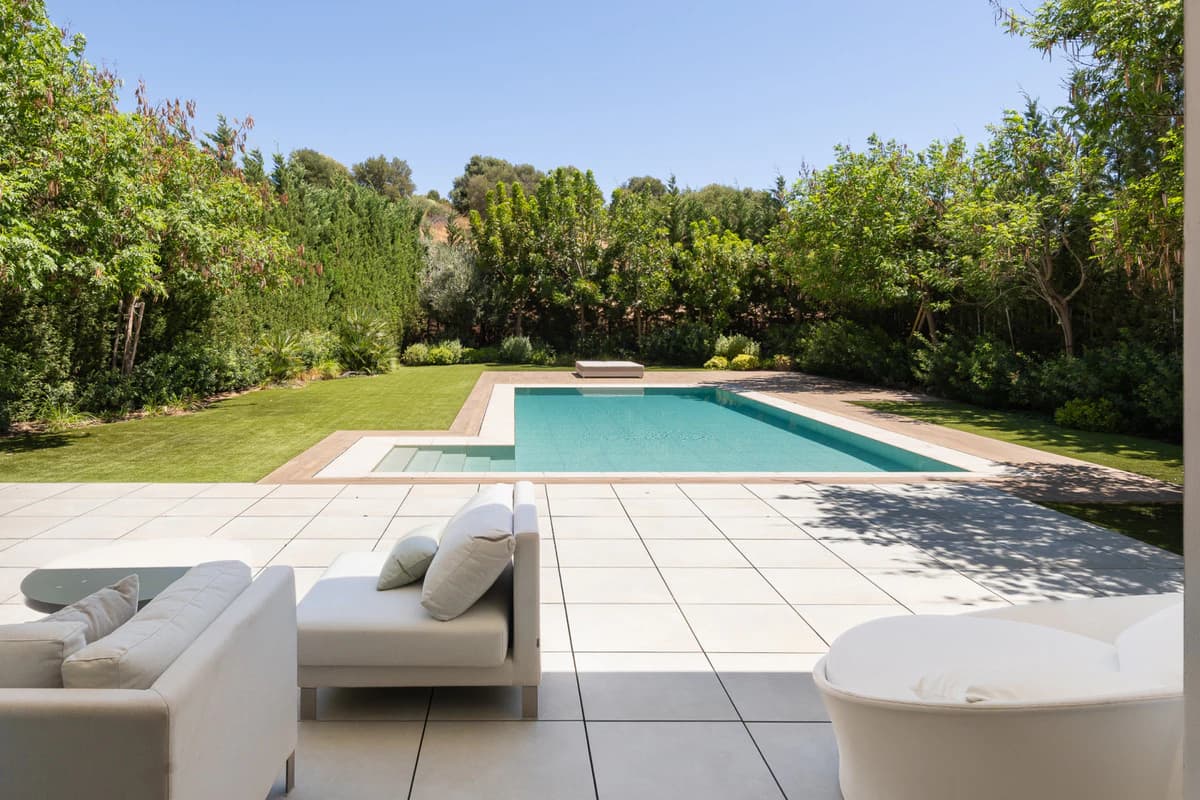 Villas with Private Pools · Photo 2