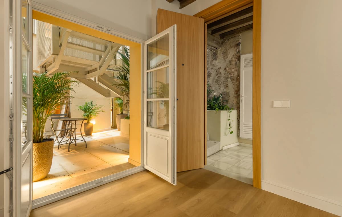 Restored Historic Apartments and Penthouse · Photo 4