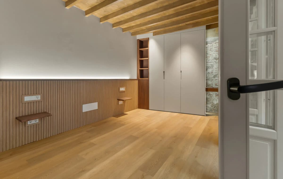 Restored Historic Apartments and Penthouse · Photo 46