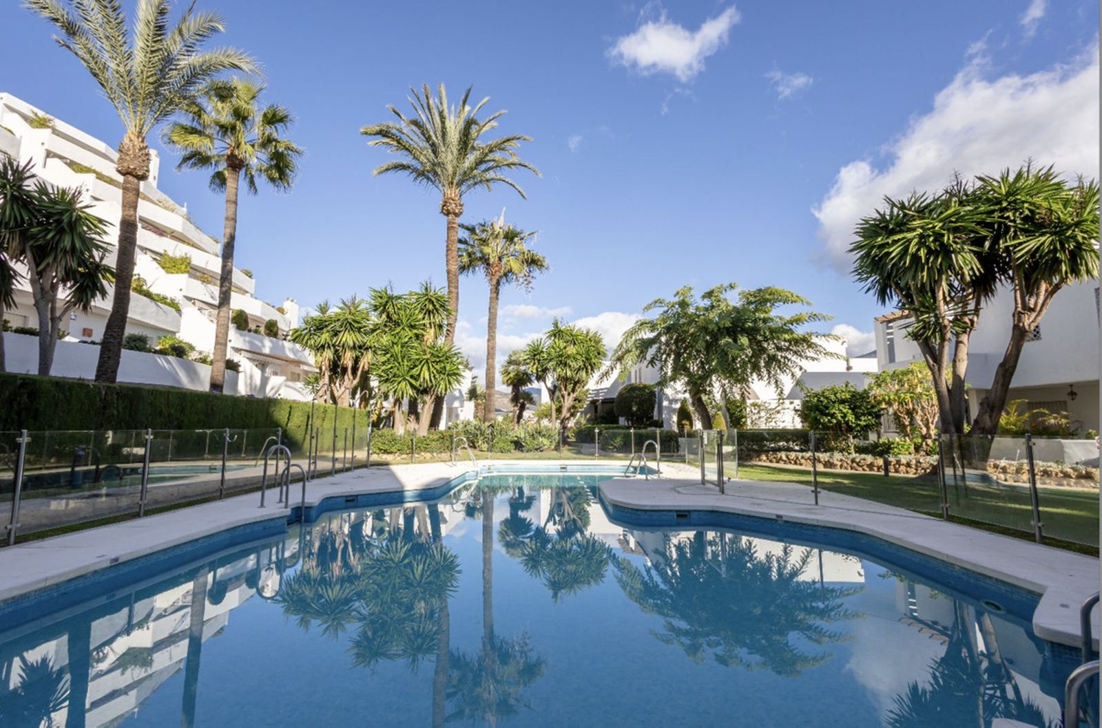 Penthouse in Nueva Andalucía