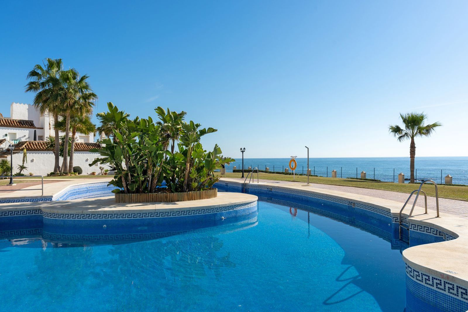 Ground Floor Apartment in Calahonda