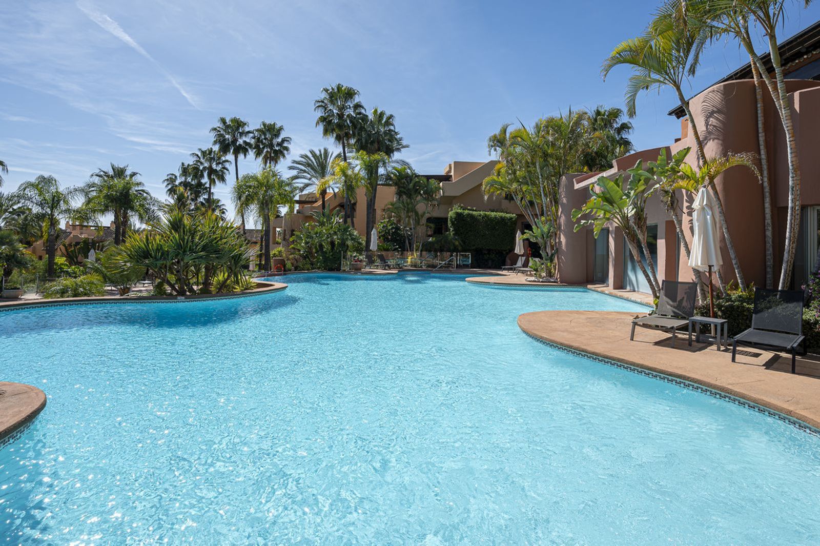 Middle Floor Apartment in Marbella