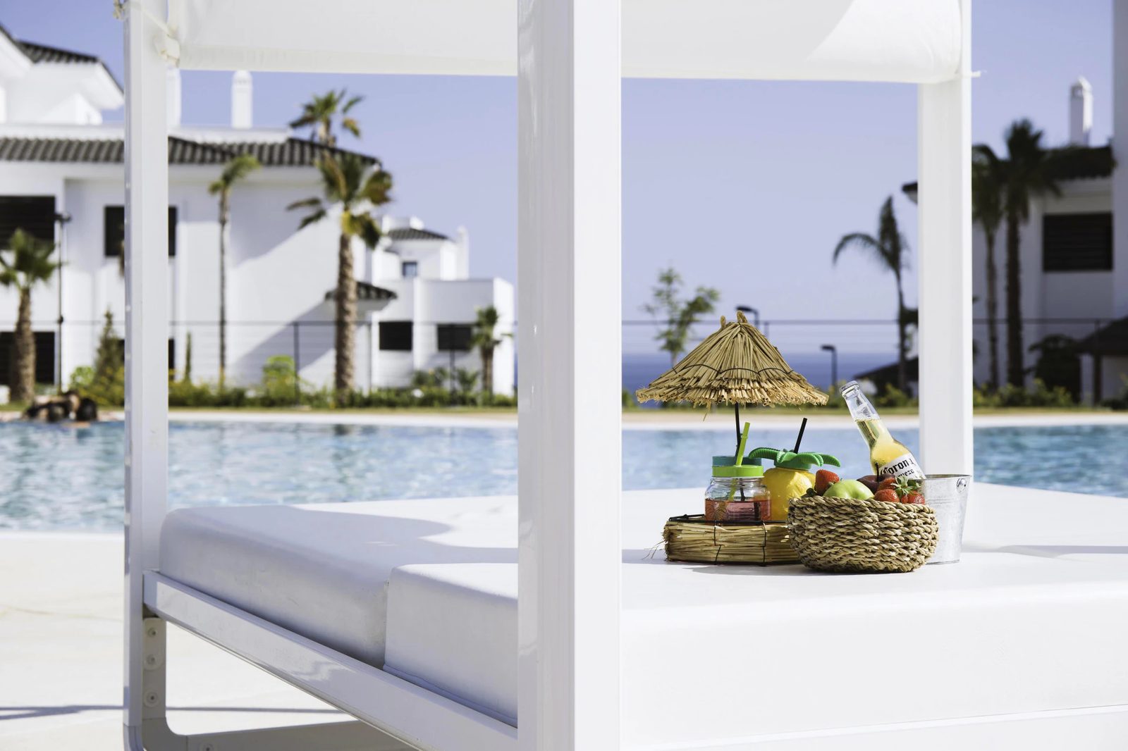 Apartments with Tennis Courts · Photo 15