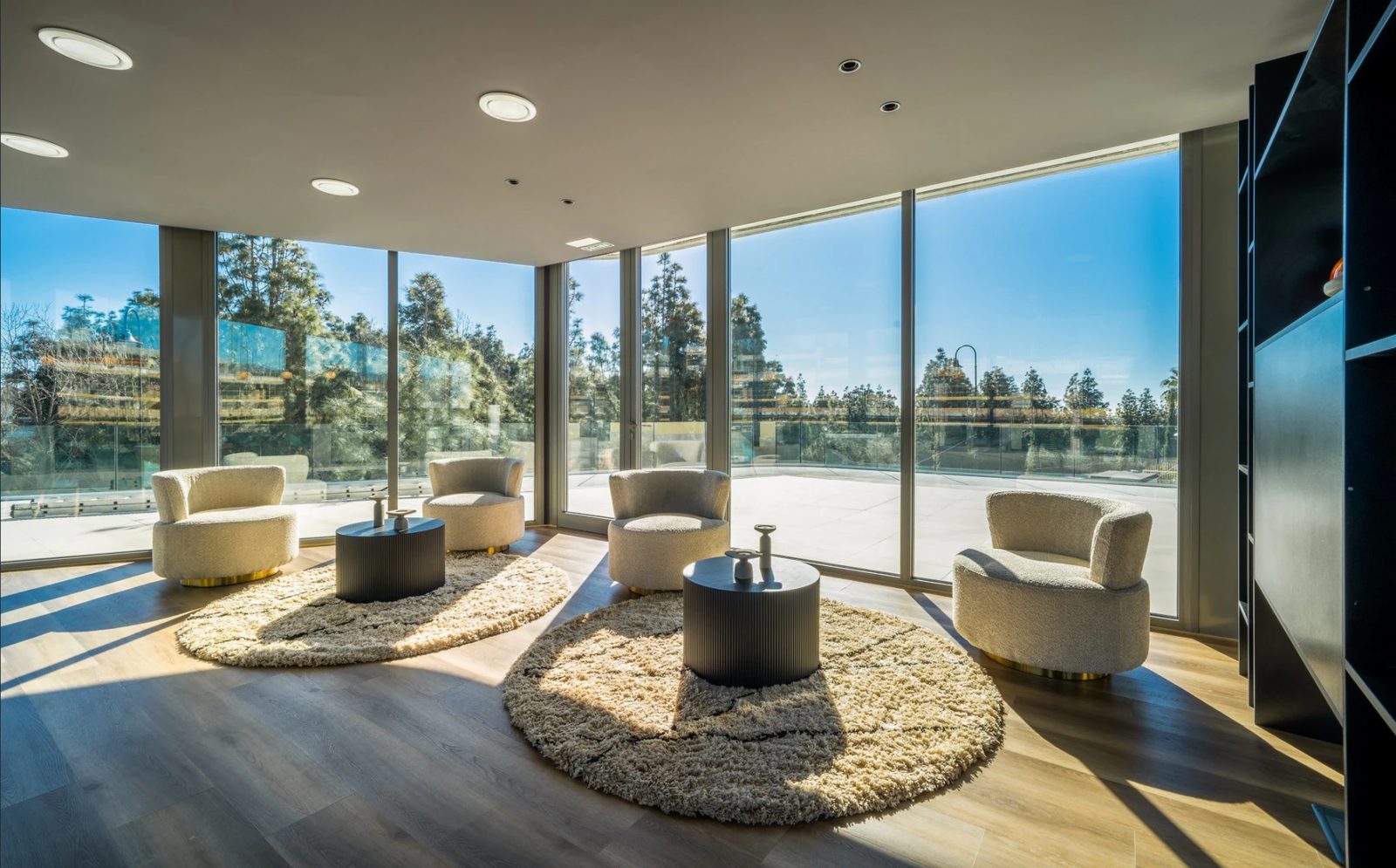 Townhouses with Golf and Sea Views · Photo 10