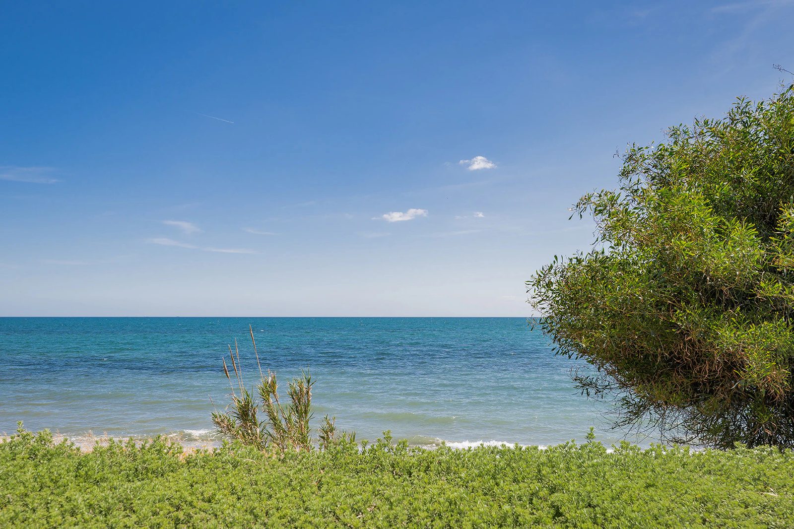 Apartament przy plaży z dużym tarasem · Zdjęcie 12