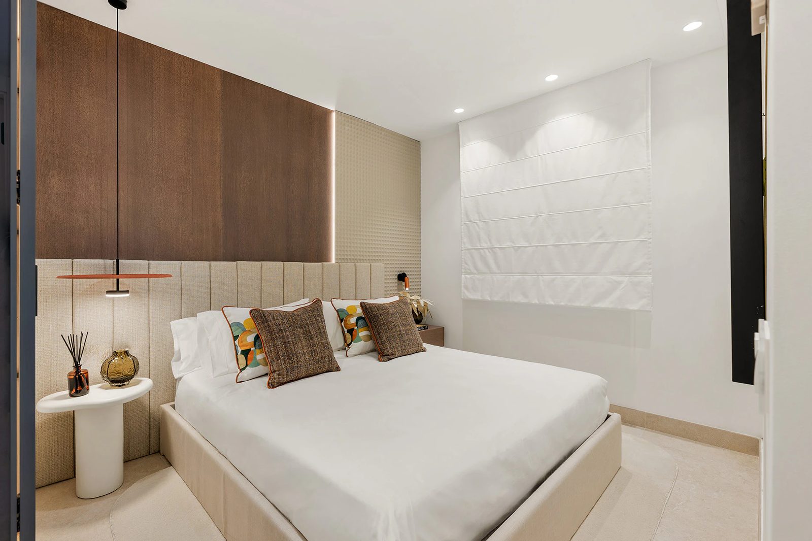 Zrekonstruovaný apartmán u pláže se třemi terasami · Fotografie 23