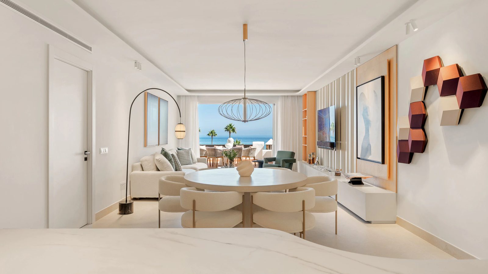 Penthouse u pláže se střešní terasou · Fotografie 35
