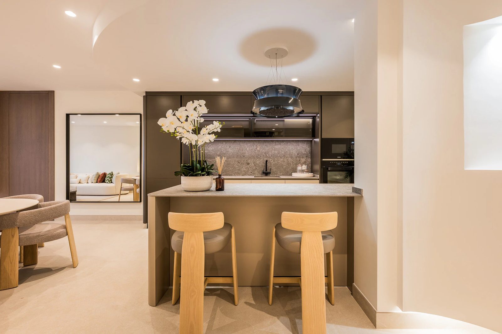Penthouse u pláže se střešní terasou · Fotografie 47