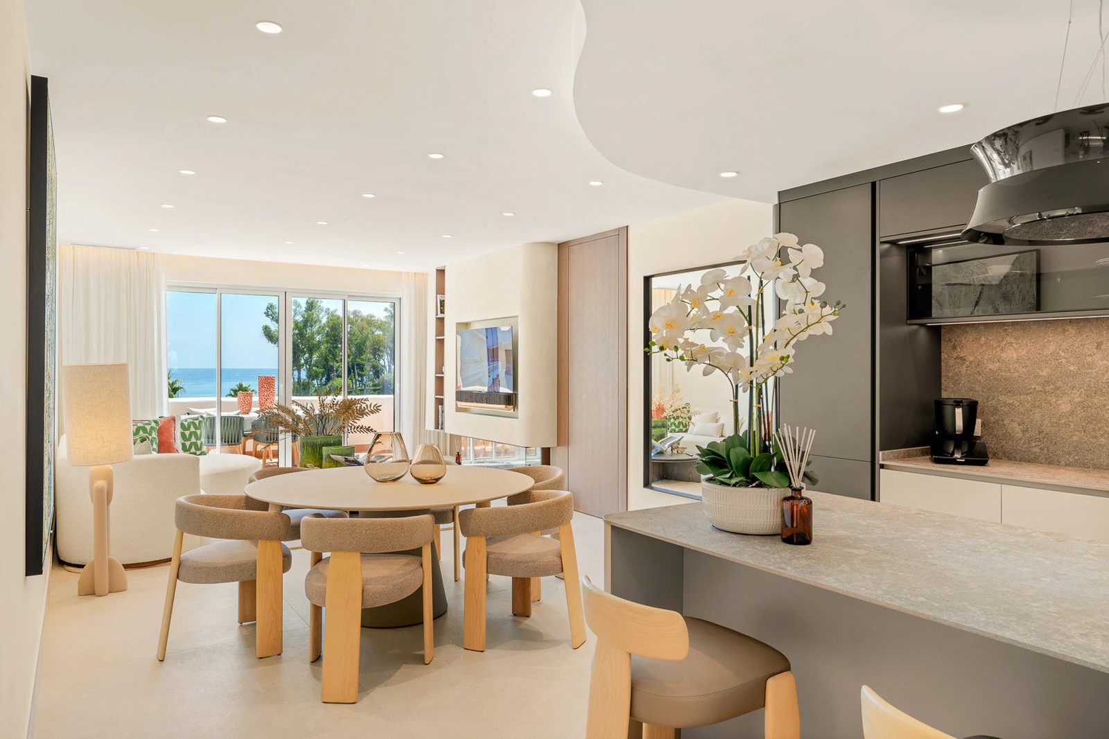 Penthouse u pláže se střešní terasou · Fotografie 46
