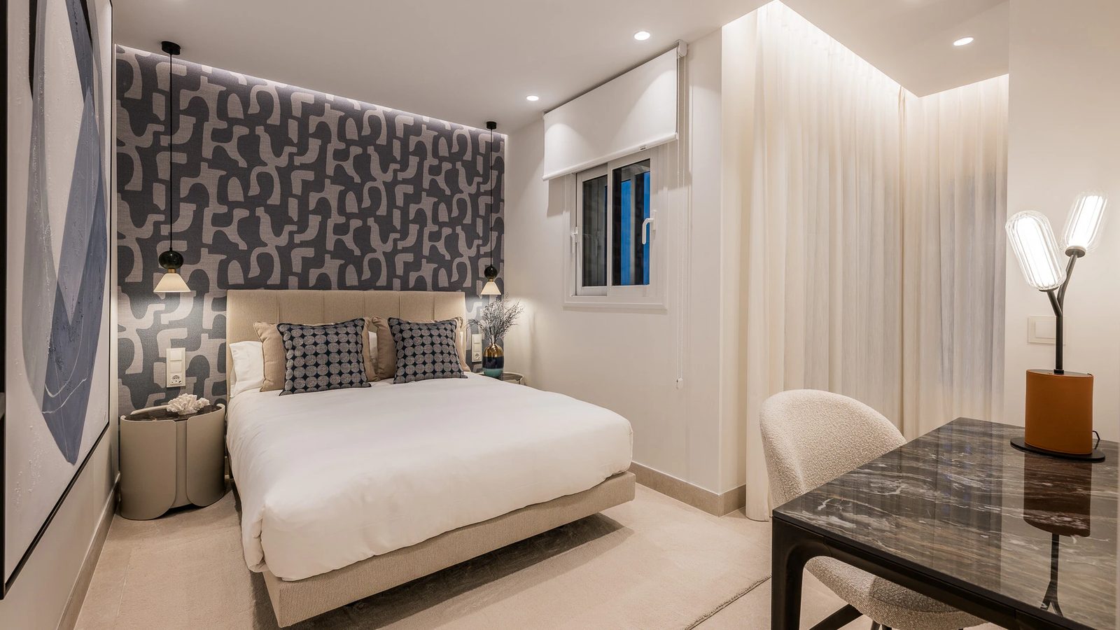Renovated Beachfront Apartment · Photo 18
