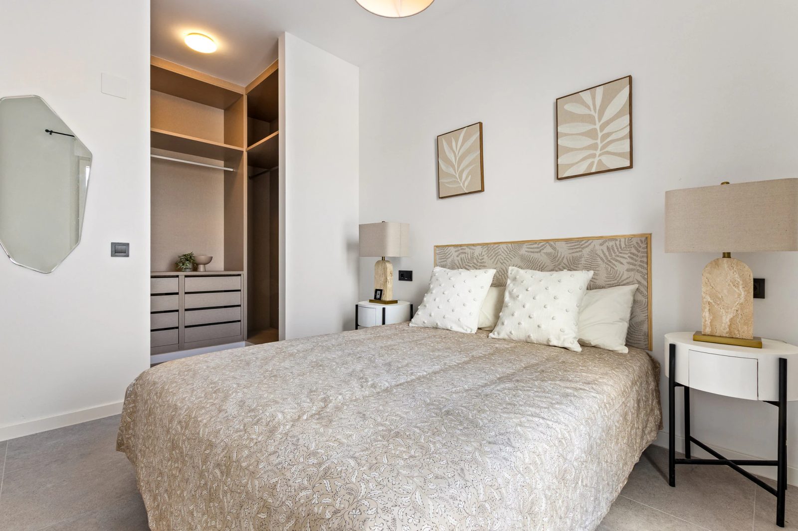 Boutique Apartments with Sea Views · Photo 10