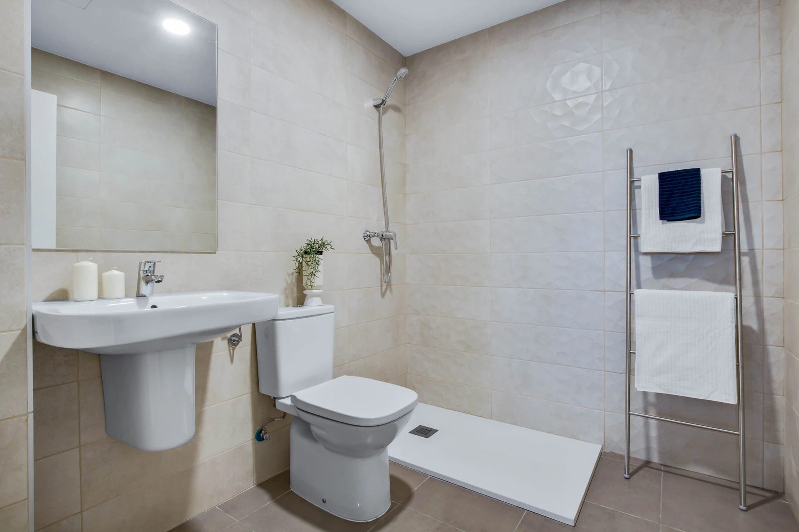 Apartments with Garage and Storage Included · Photo 27