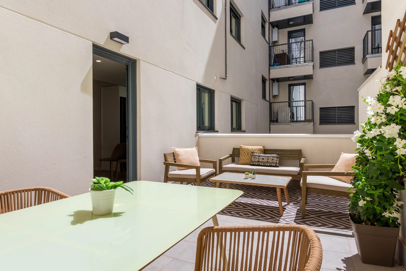Apartments with Garage and Storage Included · Photo 19