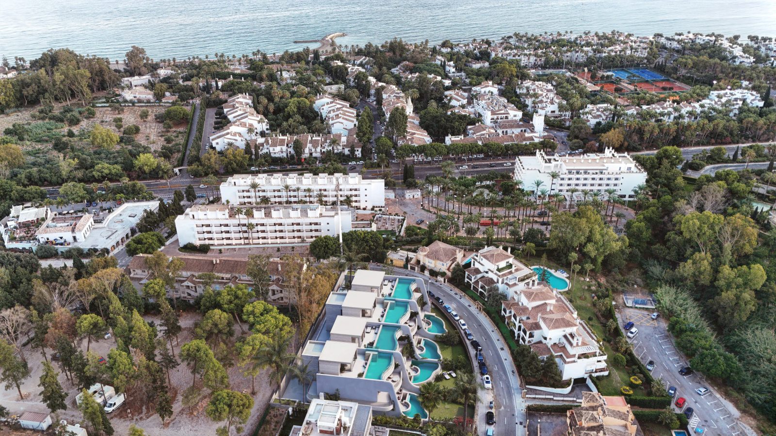 Duplex Apartments with Private Pools and Sea Views · Photo 23