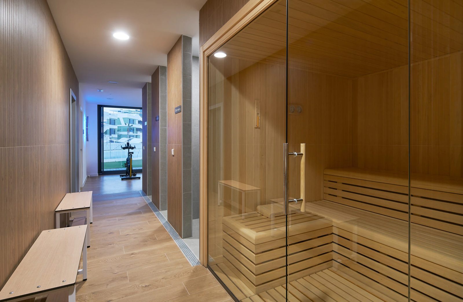 Frontline Golf Apartments with Sea Views · Photo 8