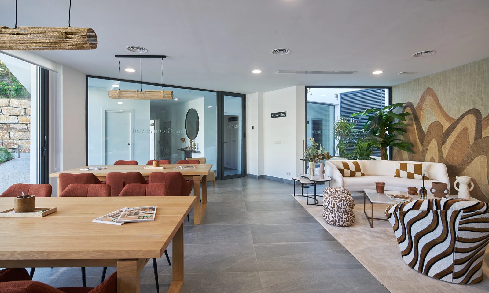 Frontline Golf Apartments with Sea Views · Photo 10