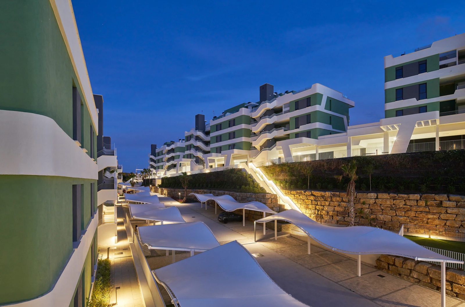 Frontline Golf Apartments with Sea Views · Photo 13