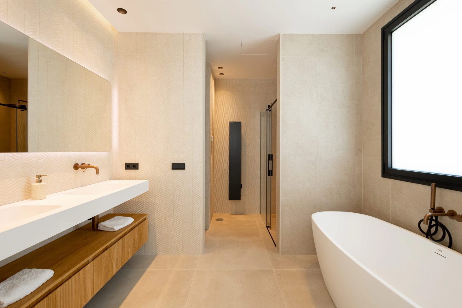 Villas with Private Pools and Sea Views · Photo 13